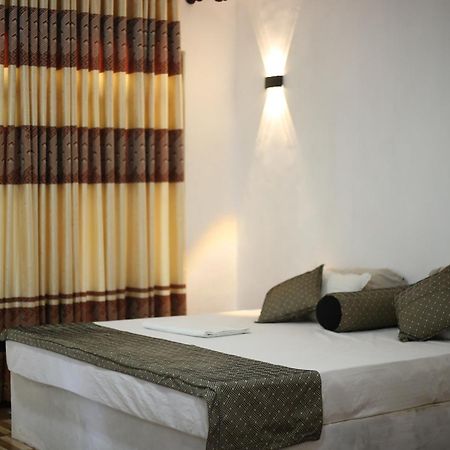 Sigiriya Chena Villa Esterno foto